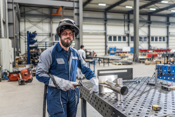 El Centro, CA Welder Pros
